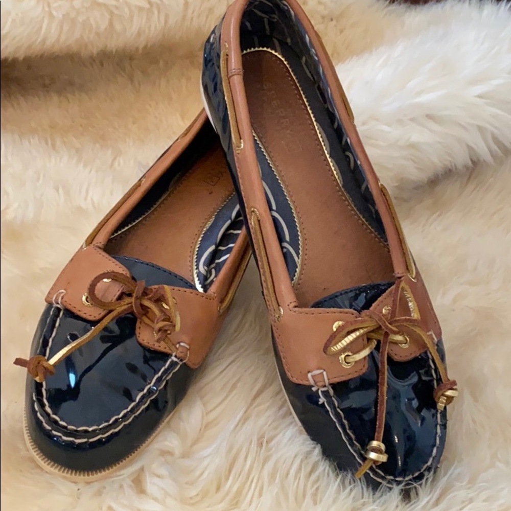 Navy blue patent leather Sperry topsiders size 9